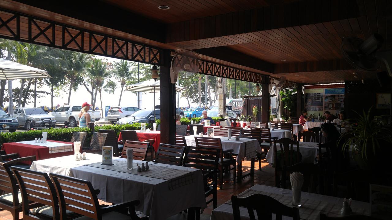 Jomtien Boathouse Pattaya Exterior foto
